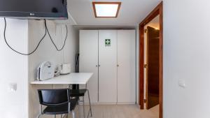 Açoteias Studio w Pool by LovelyStay