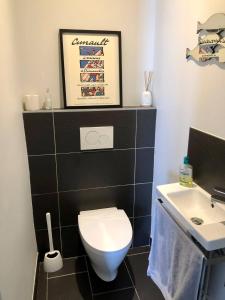 B&B / Chambres d'hotes Maison Bord de Loire Les Grillons : Chambre Double