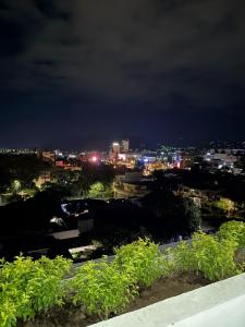 Paradise Apartment at Gallerias Escalon