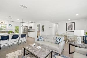 Ocean Breeze by Sun Palace Vacations