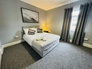 The Grimsby Quarters