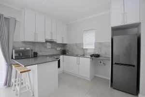 Apartment 1-bedroom #8-Leetch Views