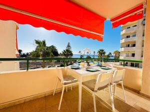 Firstline apartment Costamar