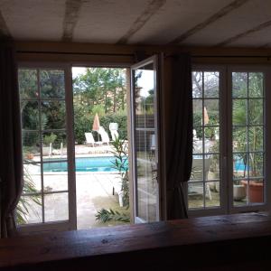 Maisons de vacances Gites Climatises Piscine Chauffee La Balancelle : photos des chambres