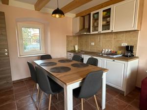 Traditional Istrian Stone House - Angie