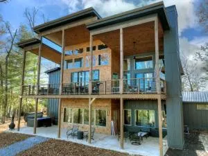 Casa Lotta - Hothouse