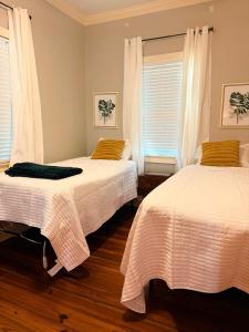 Beautiful Home in Historic Savannah 3Bed 3Bath