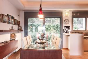 Superb Athens Airport Residence, Unique View