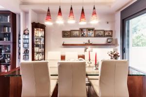 Superb Athens Airport Residence, Unique View