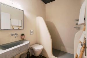 Noras ixia summer house