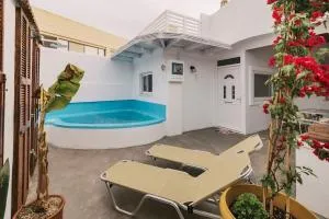 Nora's ixia summer house - 依克希亚