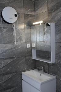 Bellelen Apartments - Vassilikos