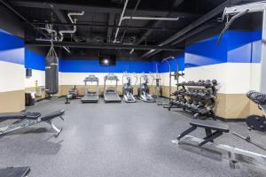 Heart of Strip District - King Bd - Rooftop and Gym