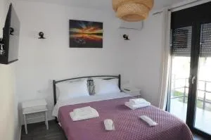 Bellelen Apartments - Margarita - Áyios Ioánnis