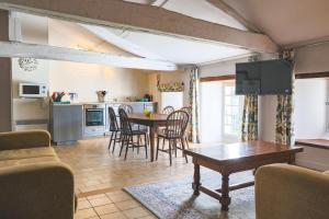 Appartements Gites du Chateau de Meux : photos des chambres