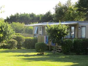 Campings Camping les vergers de Squividan *** : photos des chambres
