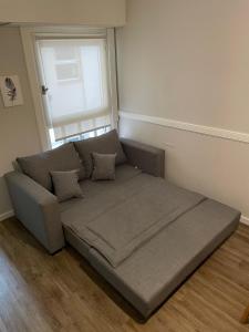 Practico departamento céntrico