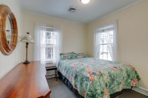 Walk to Beach & Boardwalk: Jersey Shore Cottage!