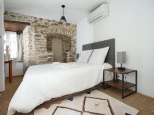 Appartements Charming historic gem with modern flair in Leynhac : photos des chambres
