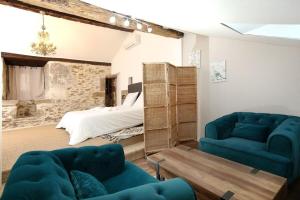 Appartements Charming historic gem with modern flair in Leynhac : photos des chambres