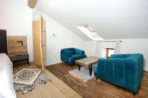 Appartements Charming historic gem with modern flair in Leynhac : photos des chambres