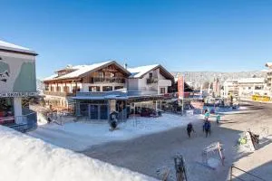 HOLIDAY Apartments