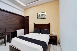 Super Collection O Calvathy Road Near Fort Kochi