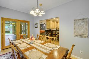 Breaks Home 3 Mi to ATV Trails!