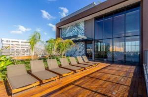 Studio próx metrô Oscar Freire