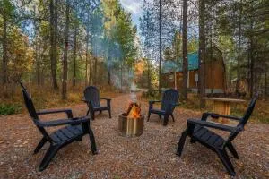 Laid Back Cabin 7 Mn To Glacier, Private Fire Pit - Blacktail