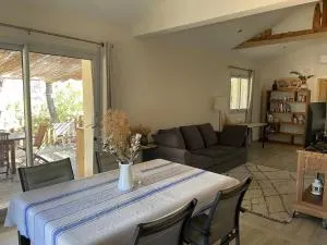 Jolie maison familiale au cœur des vignes - Saparale