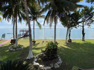 Coras Place Bacalar Lagoon front