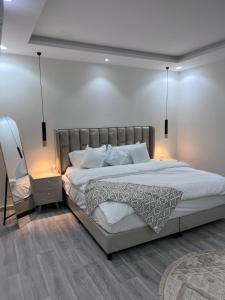 استديو فاخر