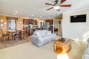 Mountain View Retreat | Relax & Unwind