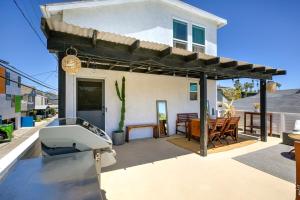 Private Venice Beach Loft - Steps to the Beach & Canals