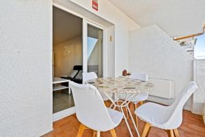 Apartamento con Terraza frente al Canal