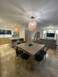 Villas Villa neuve - piscine chauffee : photos des chambres