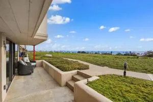 Tide and True - SUR129S - Solana Beach