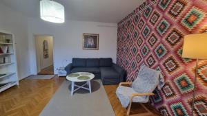 Tranquil Home with Aircondition, Near Buda Castle