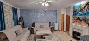 Crys&Geo Holiday House