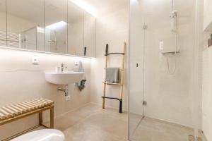 Modern apartment with garden