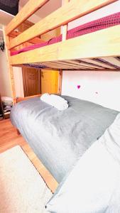 Convenient Retreat Rooms