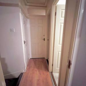 Convenient Retreat Rooms