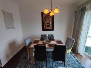 Almada, T2 apartment w balcony, Feijo, Lisbon