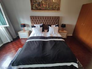 Almada, T2 apartment w balcony, Feijo, Lisbon