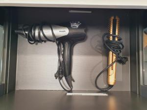 Suite Élégante Club Centre-ville Wifi Piscine - ROSSIconciergerie - Linge inclus