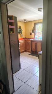 Habitación cómoda, con estacionamiento