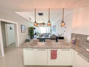 Acogedor Apartamento con Vista al mar