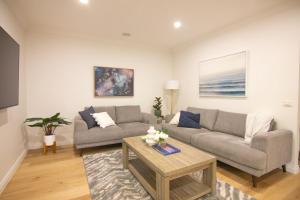 Tranquil Highett House With Storage-2k From Beach!