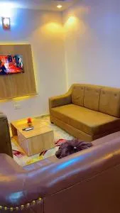 House 40 silver - Odo Ona